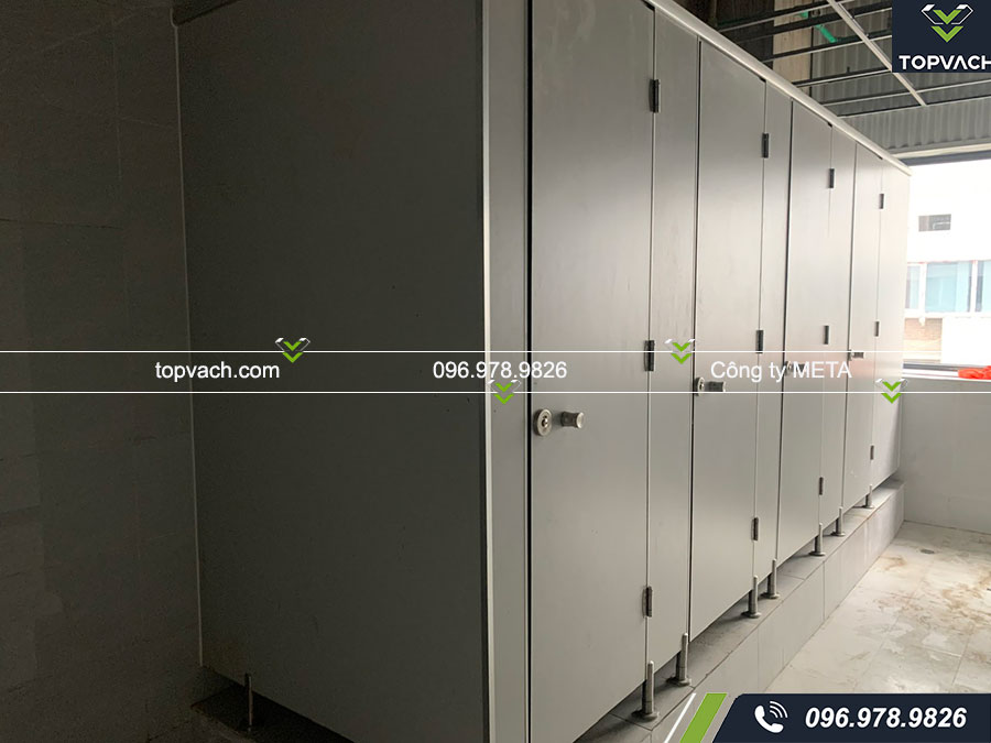 Lắp đặt 700m2 vách ngăn vệ sinh cho nhà máy Vsun Vina