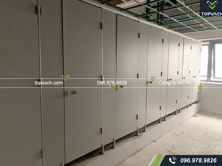Lắp đặt 700m2 vách ngăn vệ sinh cho nhà máy Vsun Vina