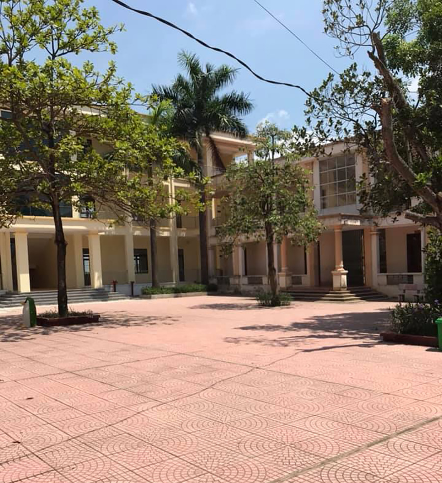 Cung cấp, lắp đặt vách ngăn vệ sinh trường THCS Liên Châu