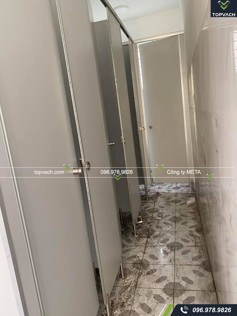 Cung cấp, lắp đặt vách ngăn vệ sinh trường THCS Liên Châu