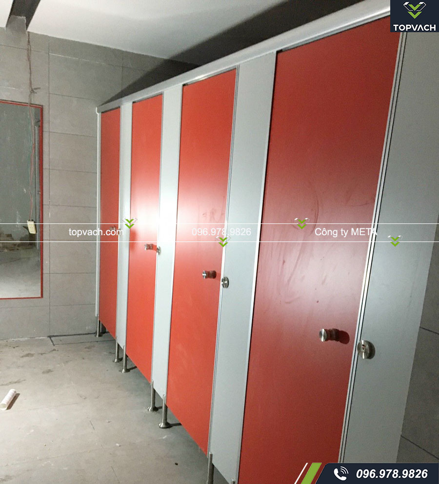 Dự án lắp đặt vách ngăn vệ sinh compact cho Big C Nam Định