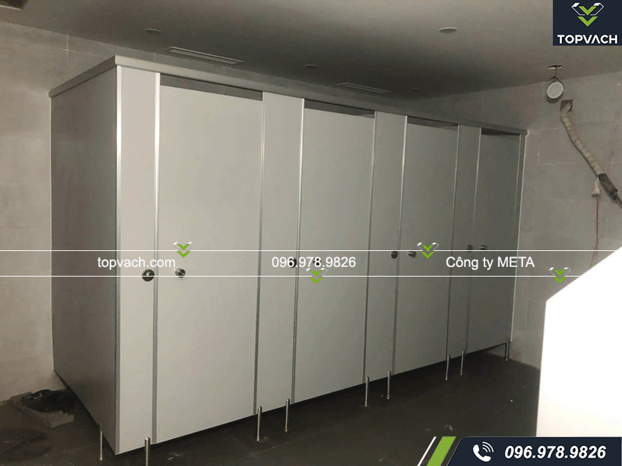 Lắp đặt vách ngăn vệ sinh compact tại Duc Hoang Hotel