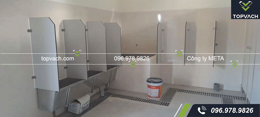 Thi công vách ngăn vệ sinh cho chi nhánh Bảo Việt 174 Nguyễn Xiển